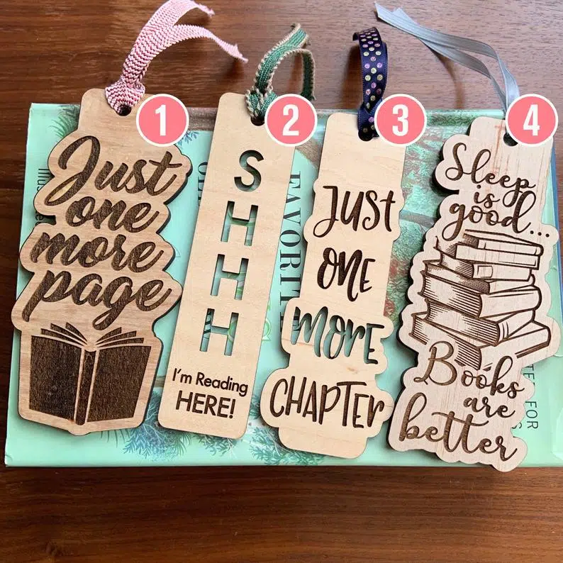 unique gift ideas for mom bookish